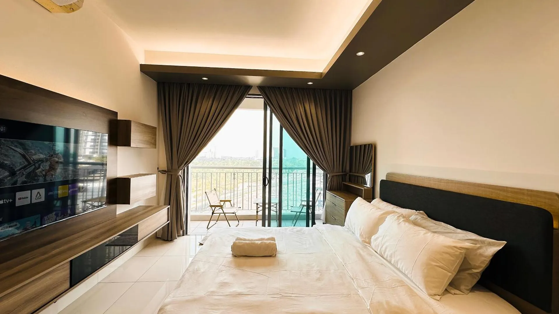 Teega Suites Puteriharbour By Wp Homestay جوهر بهرو 0*,  ماليزيا