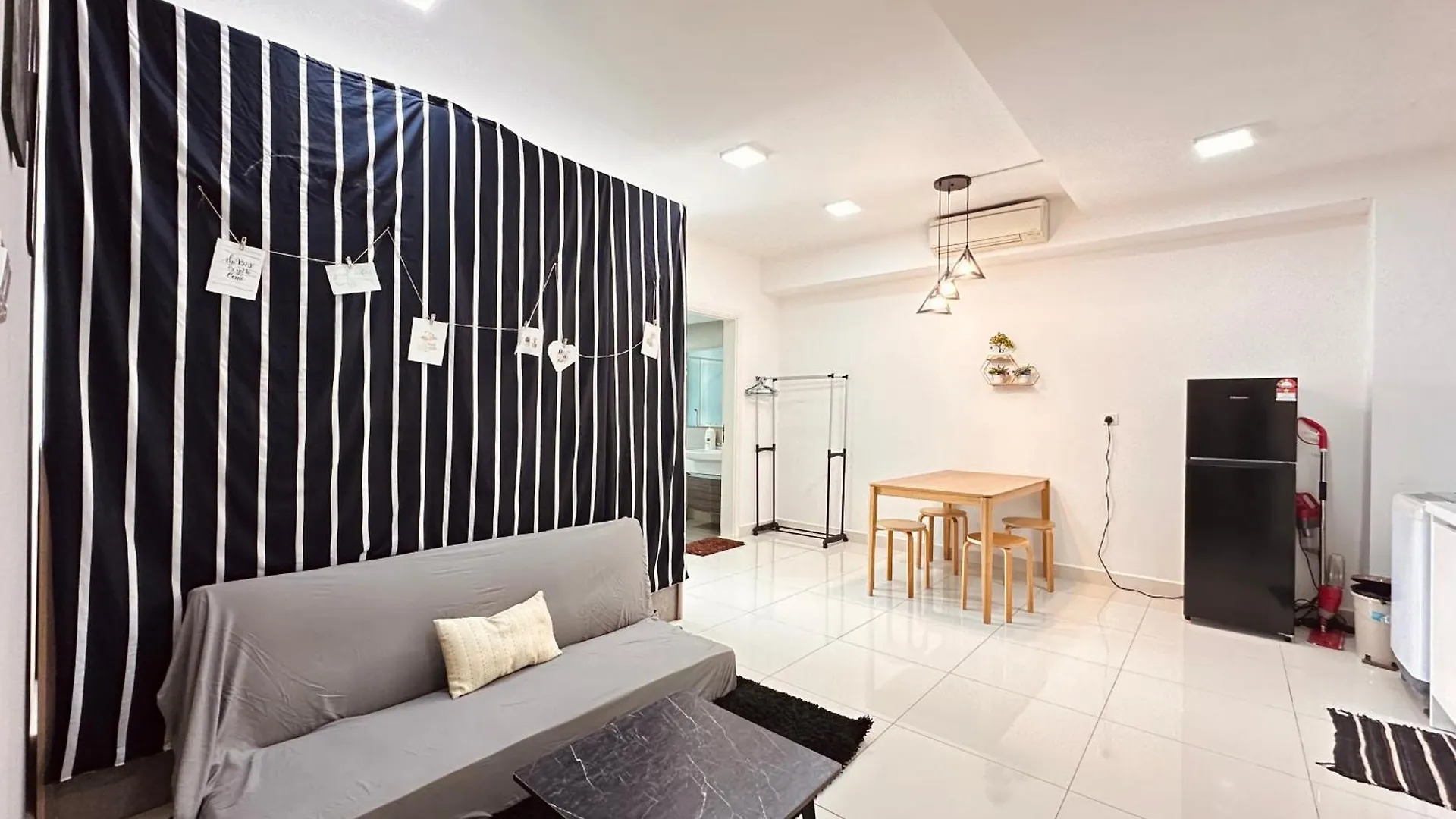 Teega Suites Puteriharbour By Wp Homestay جوهر بهرو 0*,